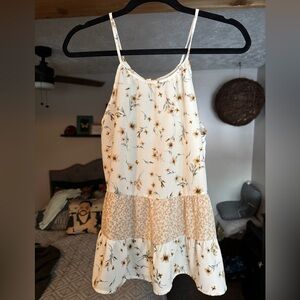 Boho Paper Crane Floral Print Tank Top